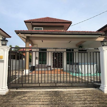 Homestay Kuala Terengganu Bymus Экстерьер фото